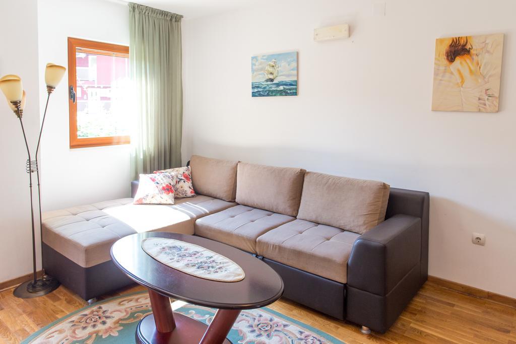 Nlb Apartment