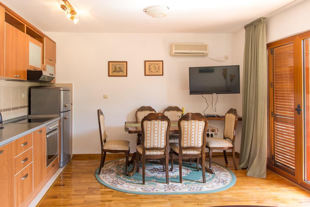 Nlb Apartment